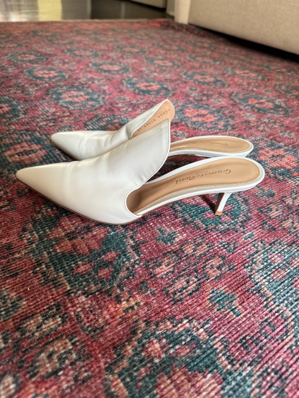 Gianvito Rossi White Pointed Leather Mule Heels - Picture 3 of 4